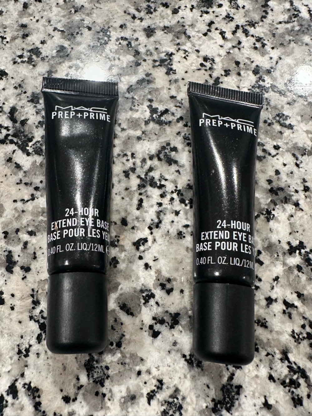 $54! MAC COSMETICS 24 HR EXTEND EYESHADOW BASE DUO. ONE WAS USED. FREE SHIPPING!